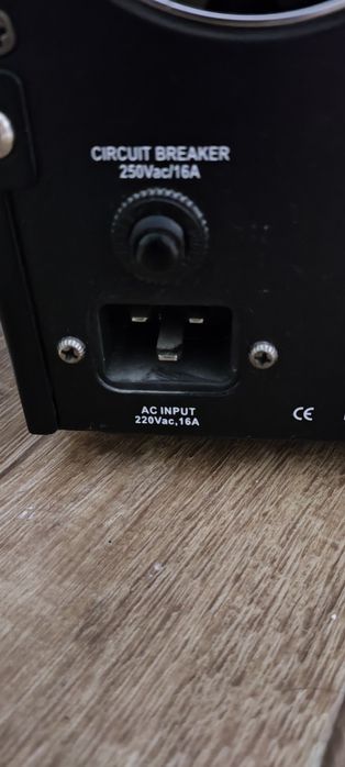 Упс бесперебойного питания 3000 кВт.