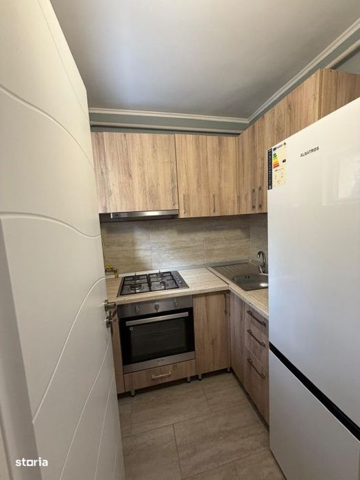 Apartament de inchiriat , semidecomandat 22mp zona GHEORGHENI