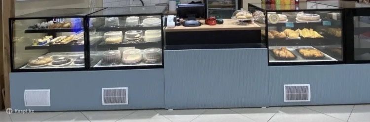 Витрины Carboma холодильные