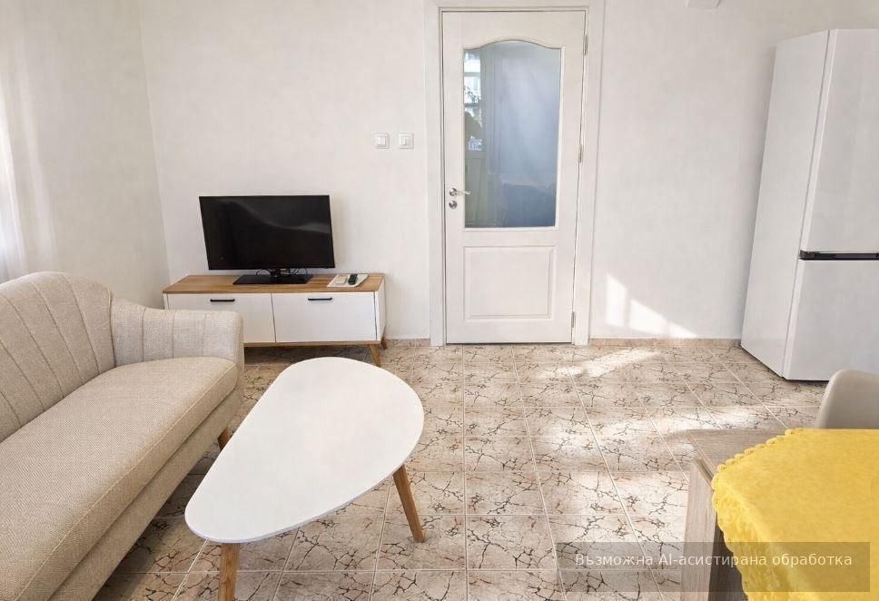 Дава се под наем Тристаен апартамент в Варна, Спортна зала - 90 кв.м за 698.19 € - Снимка #1