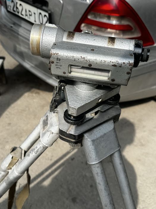 Штатив геодезический совеский