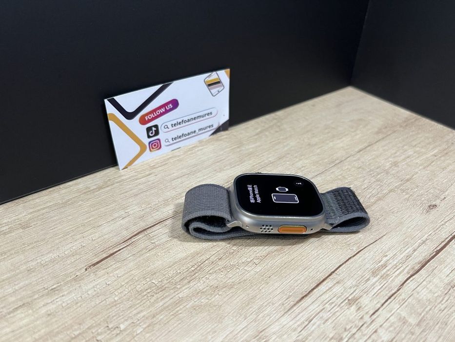 Apple Watch Ultra 49mm Natural Titanium Second-Hand Bun 2 ani garanție