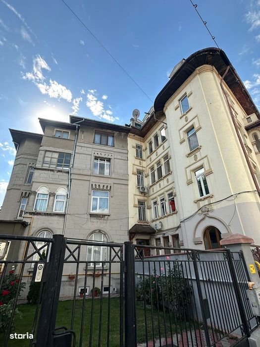 Studio dublu | Zona Armeneasca - Mosilor