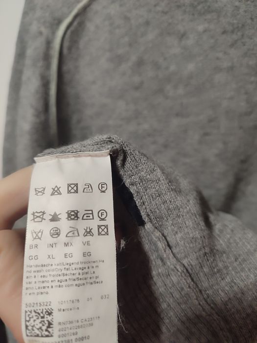 HUGO BOSS Slim Fit 100%Merino