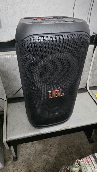 Jbl party box 320