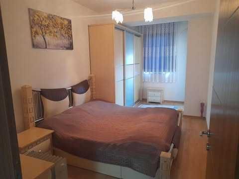 Тристаен имот в кв.Хаджи Димитър
