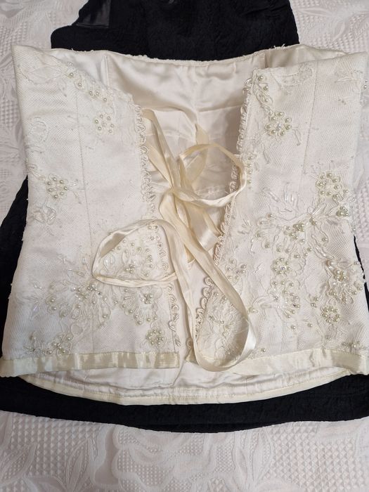 Сватбен корсет цвят  шампанско