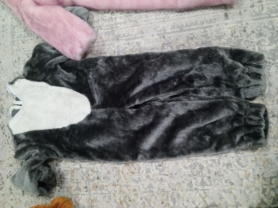 Продам новогоднее костюмы