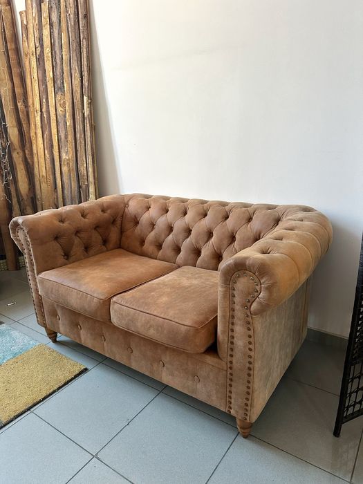 Диван Честърфийлд