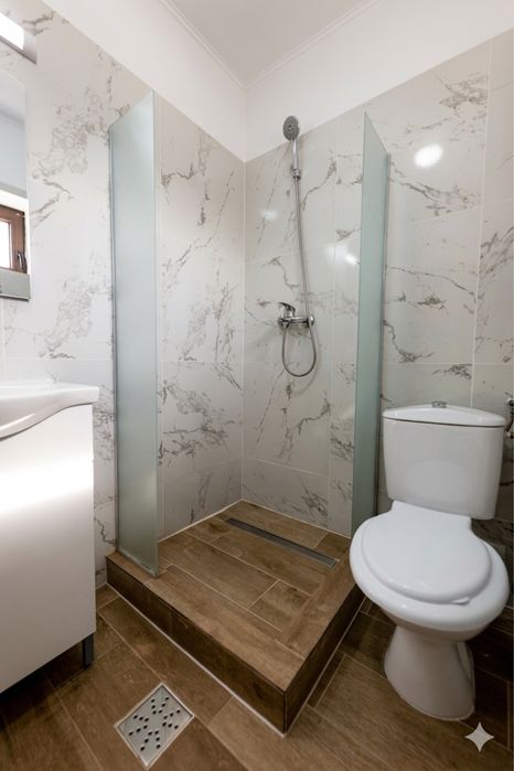 Camera dubla in regim hotelier - Baie privata Unirii Centru  Parlament
