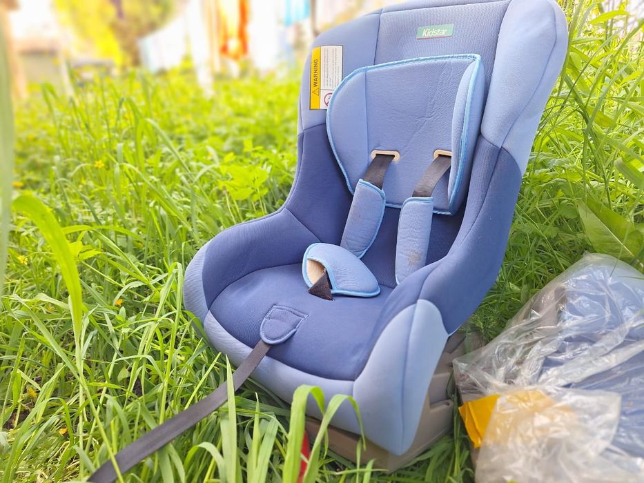 Продам авто кресло