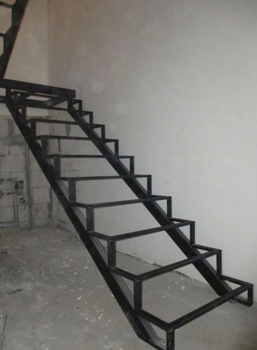 Каркасы лестниц качественно Лестницы под ключ