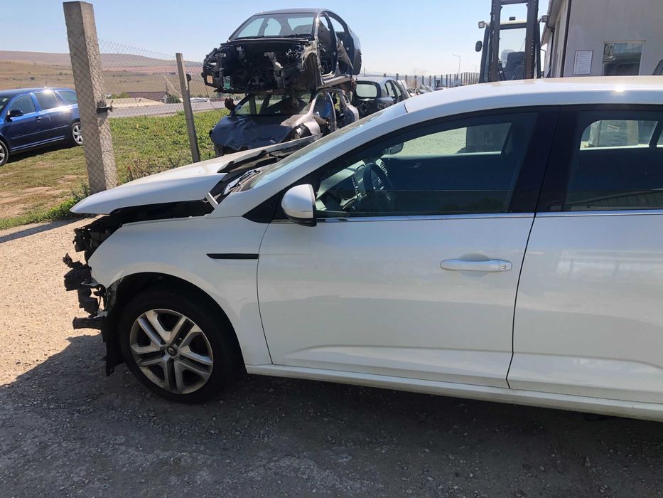 Dezmembrari piese Renault Megane 4 Break 2017  1.2 TCE H5F Manual 6+1
