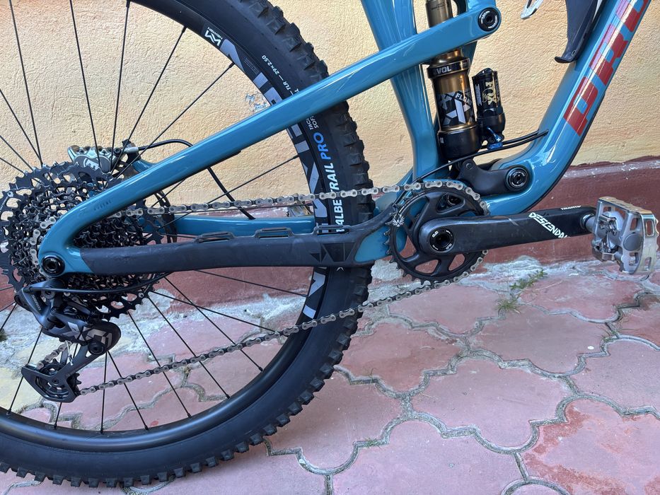 Mtb/bicicleta full suspension enduro carbon  PROPAIN full FOX Kashima