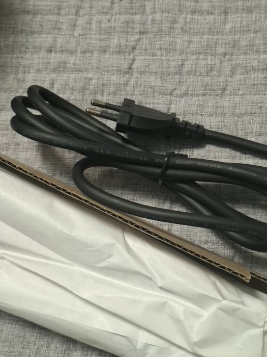 Placa de indreptat parul, nouă, Philips 3000