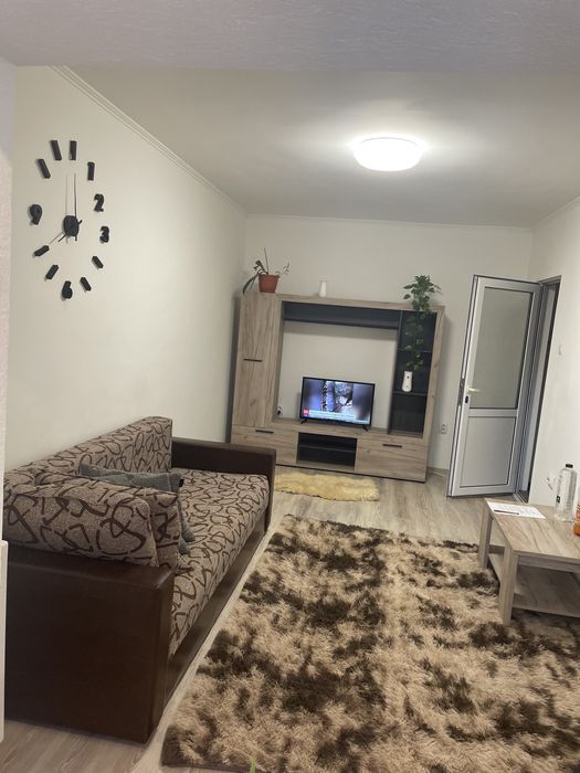 regim hotelier, parter, stadal, PIATA MARE, intrare din Hipodrom