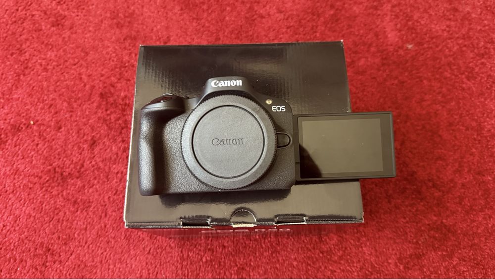 Vand Canon R50 kit