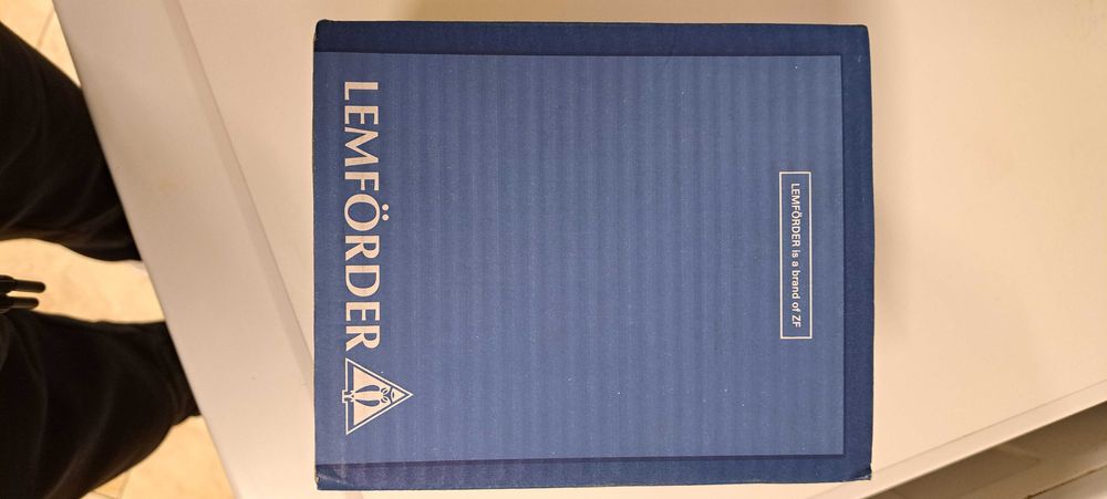 Тампони за предни носачи за форд мондео мк4 седан.