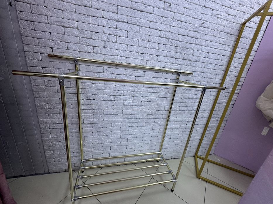 Продается оборудование для магазина