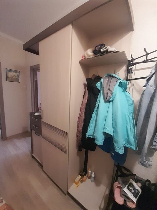 Шкаф-гардероб для коридора