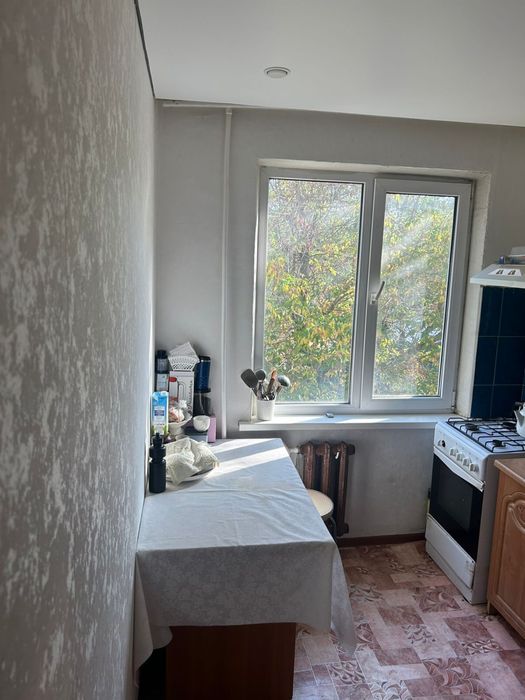 Продам 2 комнатную квартиру