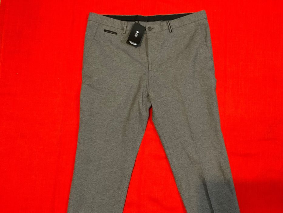 Hugo Boss-оригинален панталон размер л