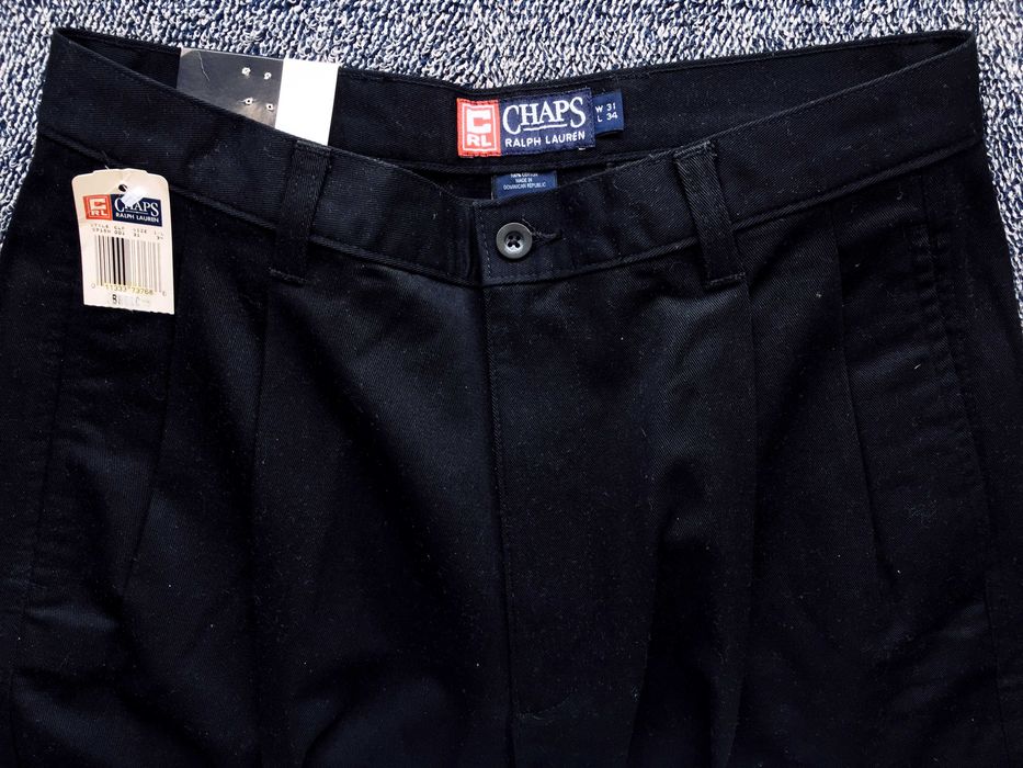 VINTAGE 2000 RALPH LAUREN® CHAPS® Pleated Trousers — W31 L34