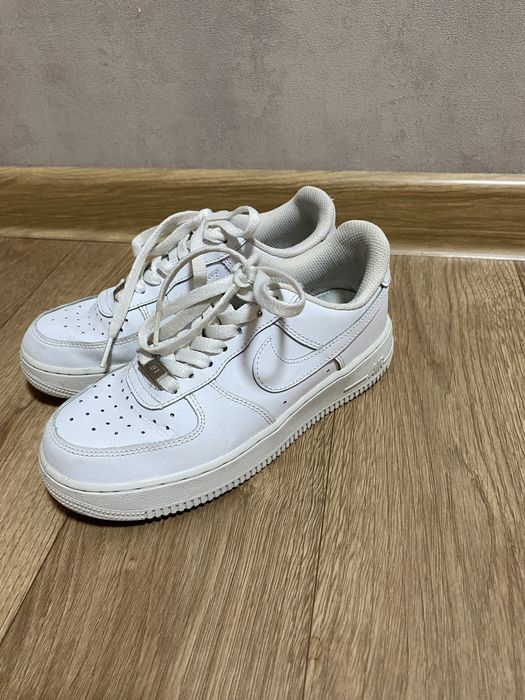 Кроссовки Nike 35 размер