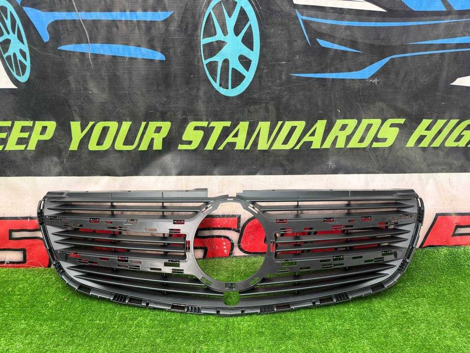 Grila centrala NOUA Mercedes Benz Clasa V (W447) A4478800283