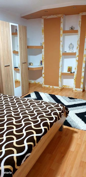 Ofer spre închiriere apartament cu 2 camere, Robea-parter