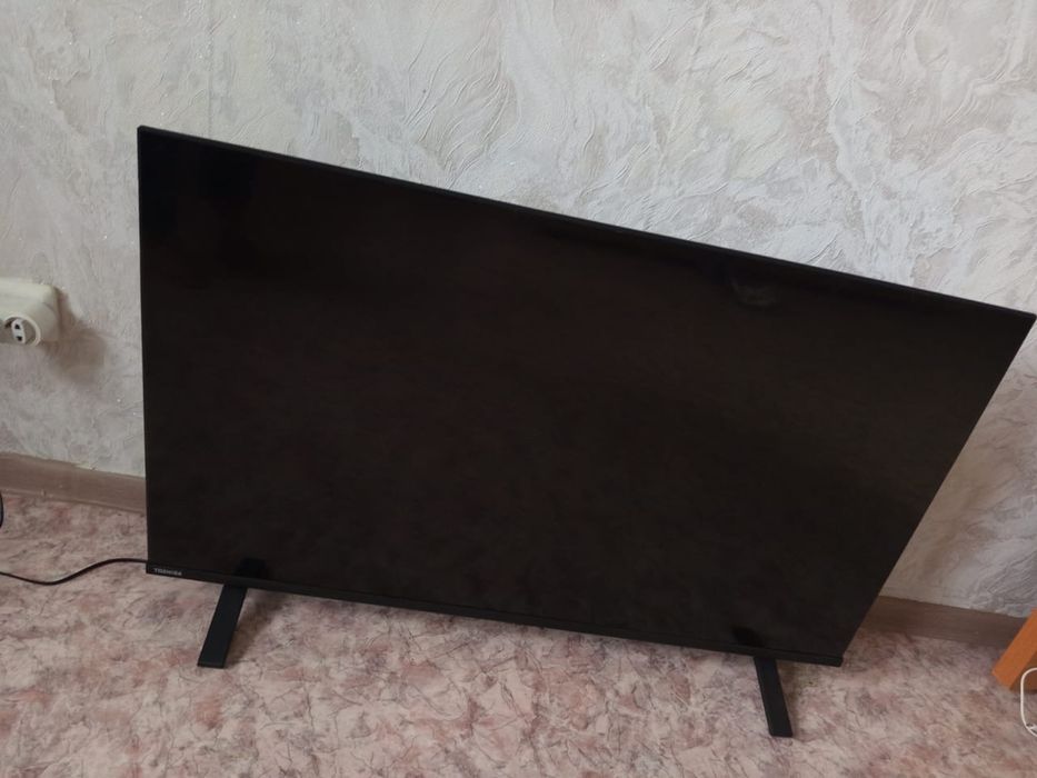 Новый телевизор SMART tv Toshiba