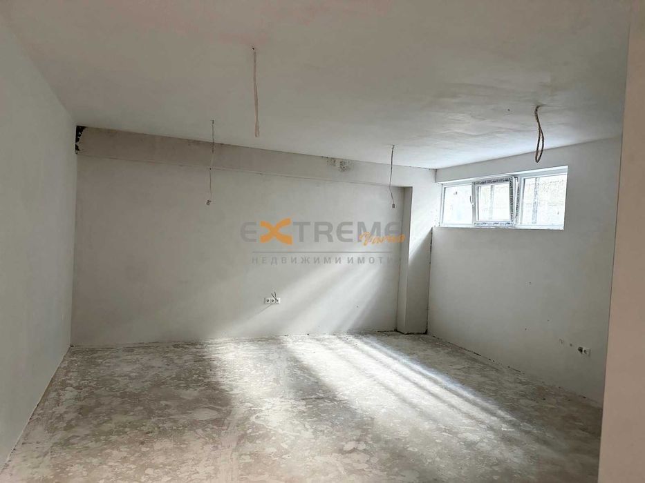 Продава се Ателие в Варна, Възраждане 1 - 42 кв.м за 1191 €/кв.м - Снимка #1