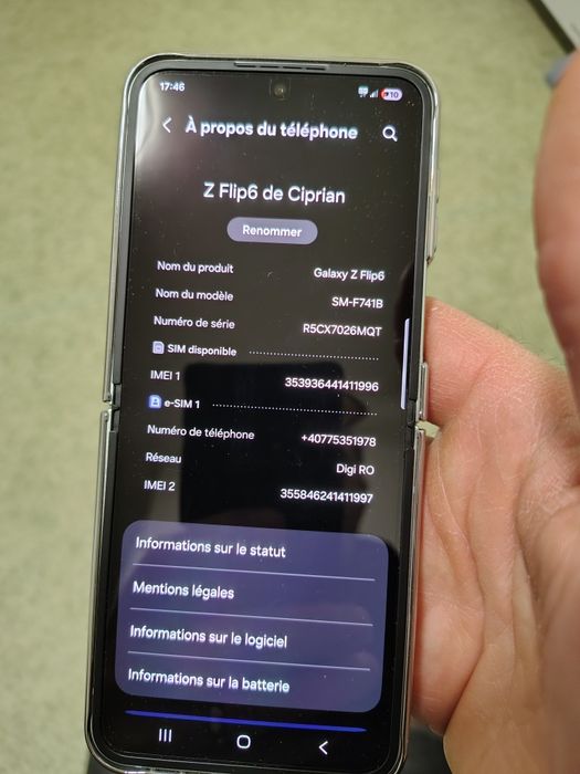 Vând Samsung  Galaxy Flip 6