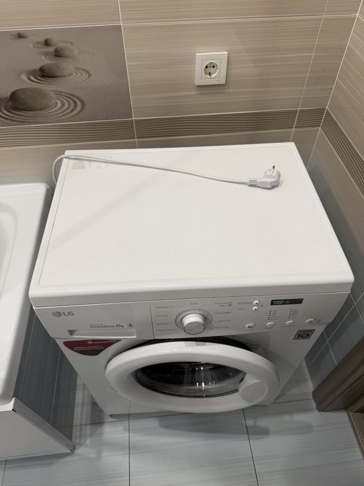 Стиральная машина LG - 6 кг