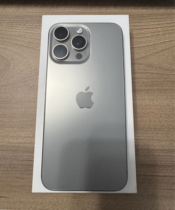 iPhone 15 PRO MAX • ca NOU • 96% Bateria •256 GB