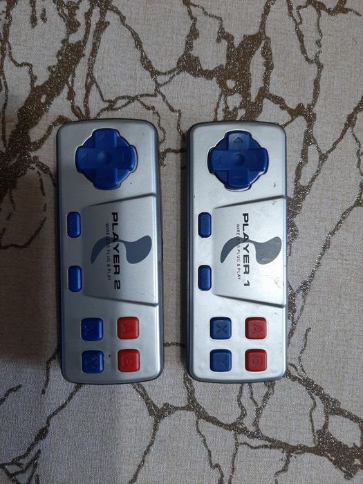 Vănd console jocuri
