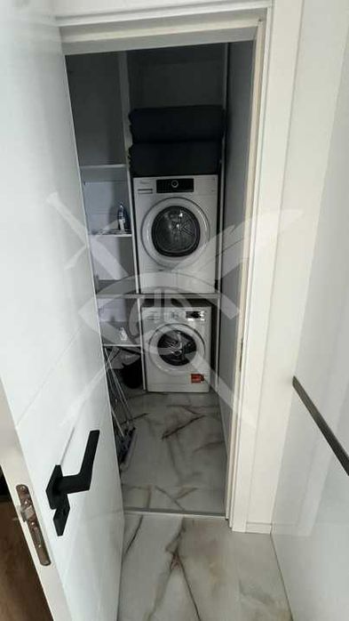 Четиристаен апартамент в района на Галата- 161072