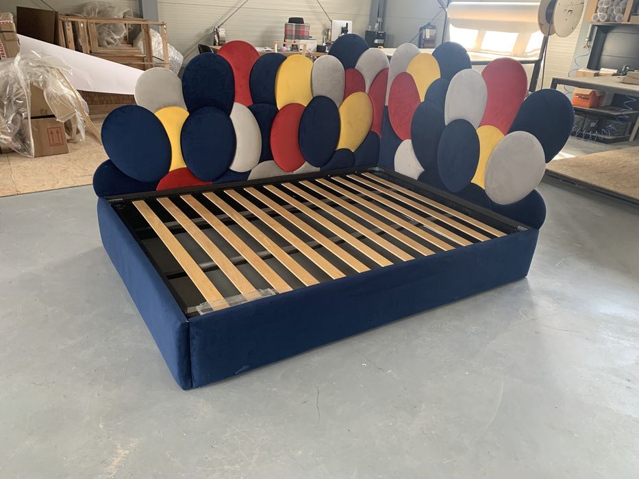 pat copii tapitat colt model baloane