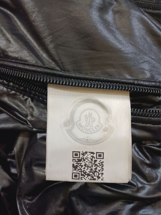 Moncler Maya Jacket - Marimea 2 (M) - Neagră - Predare Personală București