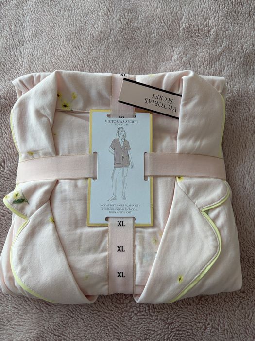 Pijamale victoria secret!