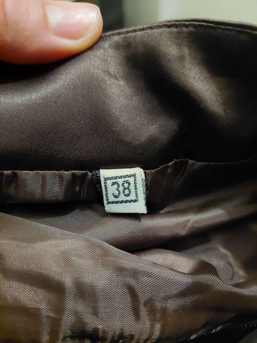 Fusta lunga din satin,