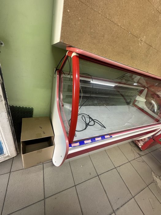 Продам холодильник