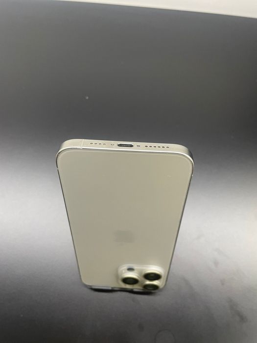 Iphone 15 PRO MAX / 256 / 86% / Silver / Cutie + Incarcator