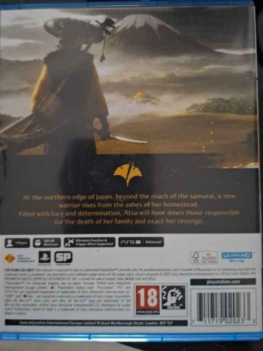 Vând său schimb joc ps5