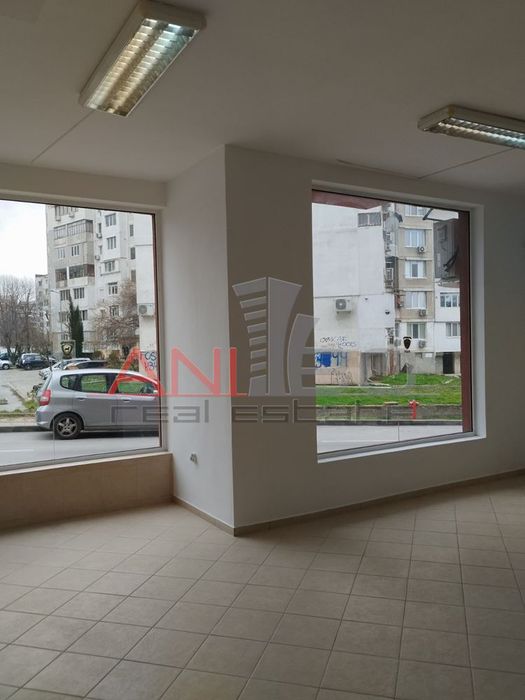 Дава се под наем Офис в Варна, Владислав Варненчик - 125 кв.м за 1196.97 € - Снимка #1