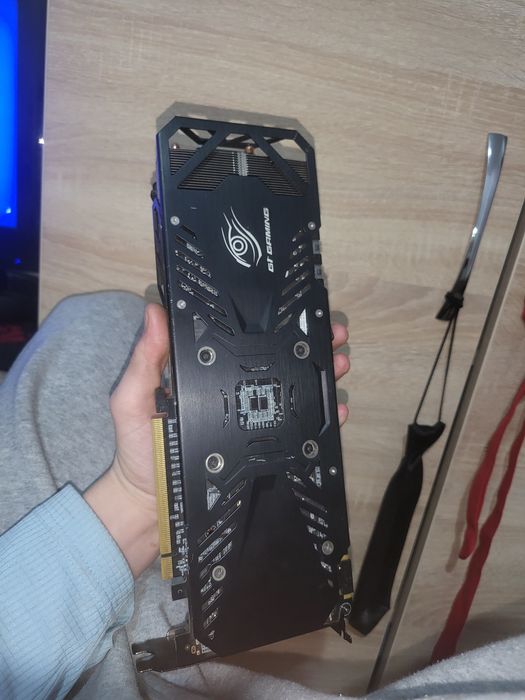 Vand placa video nvidia 960 ti 4gb
