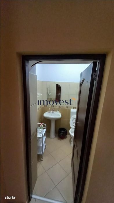 De inchiriat spatiu comercial