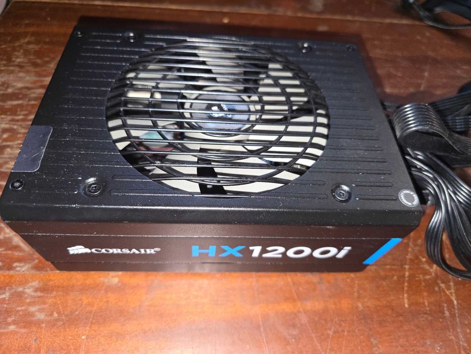 Sursa modulara 1200w Corsair HX1200i