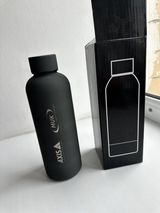 Термос новый качественный