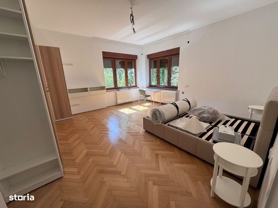 Apartament la casa de inchiriat, Parcul Sub Arini, Sibiu — fotografia 1